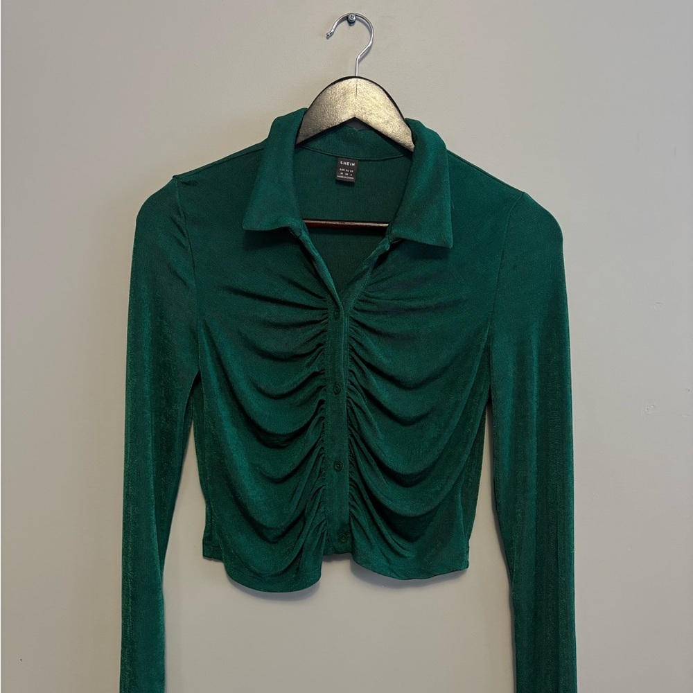 Emerald Green Ruched Button-Front Fitted Long Sleeve Top